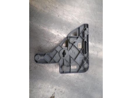 106060103-798b6613-ee07-49e1-8c5f-44801d0bf204-Piece-106060103-Platine-feu-arriere-droit-MERCEDES-CLASSE-C-203-PHASE-2-200-22-CDI-16V-TURBO-32faf17dea029ed843e2706777380c00defaba2036e5030adb76474373e6aeb3_m.JPG