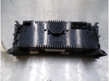 106060119-269d2816-eed3-48d2-bfc6-b653c322463c-Piece-106060119-Commande-chauffage-2038303185-MERCEDES-CLASSE-C-203-PHASE-2-200-22-CDI-16V-TURBO-ec89f4197c92024dd386e2ec0a25989ead7c62ac2ef3c7033170db03f1e8bb88_m.JPG