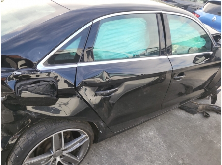 Vehicule-AUDI-A3%203%20LIMOUSINE%20PHASE%201-2016-068312cf0c5d69da47be59076afa95bf72fcec4ea14ccc6a5f98965233e0a123_o.jpg