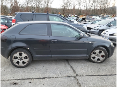 Vehicule-AUDI-A3%202%20PHASE%201-2004-6bd2f05bc1c3536df8c7cc32648f06526b59eff8f6fc2dbc09ae3803829d25b7_o.jpg