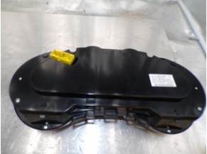 106132826-b5399d0c-51b8-4ac1-866f-b30233393482-Piece-106132826-Compteur-9810462780-PEUGEOT-5008-1-PHASE-1-20-HDI-16V-TURBO-5cfe11b30b7e015897291c8f3267e20491bb84050b1890ada03b2b91967e5e10_m.JPG 2