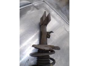 106709741-b9e5be11-b4f5-461b-a170-5234c196ea9a-Piece-Amortisseur-avant-droit-PEUGEOT-5008-1-PHASE-1-20-HDI-16V-TURBO-e940c875b5f24244bacfaea5e8f39d0c4769d8281f0310df8dff781c96da962c_m.JPG 2