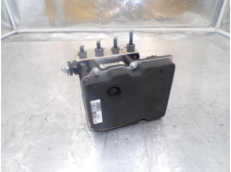 106709843-6d083038-2e83-46b8-9181-d587b33aa7cf-Piece-Bloc-ABS-PEUGEOT-1d45da2b34ae7385356438310fce9fcb65c2182601dd76a270a217eae1115480_m.JPG