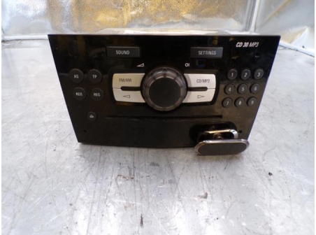 105772418-b50e722e-7808-450a-98e0-f70d4704b690-Piece-105772418-Autoradio-13357126-OPEL-CORSA-D-866aee5366df5cf67f3d2d694011c73f29335759278e0fa15f21f20486ecfe7f_m.JPG