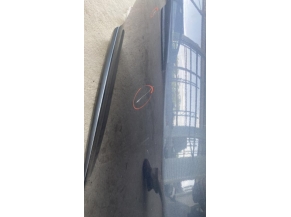 106925162-34d59038-819b-4247-871c-aafcaacb83c4-Piece-Porte-avant-droit-801006560R-RENAULT-MEGANE-3-PHASE-3-BREAK-9244c638402b83f5bf1fad054d443c914f7a2eb14a3925fd58fa512210e8758c_m.jpg 2