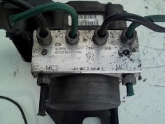 Piece-Bloc-ABS-(freins-anti-blocage)-RENAULT-MEGANE-II-PHASE-2-Diesel-36b256a60703ed05368c784a470c018bf94622d809f701e5b2e365211f38a1f9.jpg 2