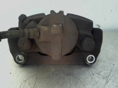 Piece-Etrier-avant-gauche-(freinage)-7701065266-RENAULT-MEGANE-II-PHASE-2-Diesel-a195e7addce8956ad000b797f4a8a7a4c78d88b8430dc73824dcbc82db295e33.jpg 2