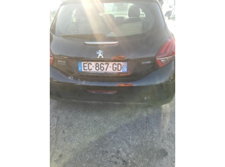 Vehicule-PEUGEOT-208%201%20PHASE%202-2016-14e0d3551f7b3bc38d89699c9498c44c2409a0321829192874e5120b58c26e03_m.jpg