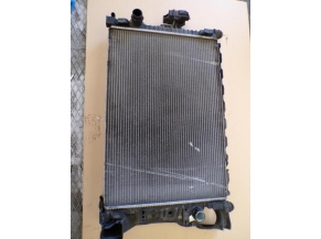 106138146-0e29535e-5bae-400d-af4c-4b0bcaa04083-Piece-106138146-Radiateur-eau-31368059-VOLVO-S-80-2-PHASE-1-24-D5-20V-L5-TURBO-4X4-3b8b4fbcd3cb205e5a043b5c63b9974df504a489a3359126c5cad5e2ecc03a8a_m.JPG 2