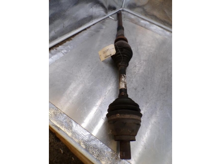 106138147-b80cf39e-47cb-45ae-bf5a-8527397ef365-Piece-106138147-Cardan-droit-VOLVO-S-80-2-PHASE-1-24-D5-20V-L5-TURBO-4X4-42777f02a54c988ec5a1a8c29b0048f4c77d48b6c584eaba52ba04a4f8df2dba_m.JPG