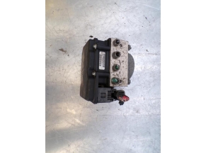 106992688-2f4ff261-938c-483b-b711-74e95af92442-Piece-Bloc-ABS-RENAULT-74feb4db6ccac68c8ae1bc99ca1d7f1204ffc799ae4b005181bfd80d75d89a2d_m.JPG