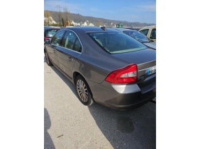 107012119-ca7c062a-2de3-4159-beb4-43e3dd9ce0dc-Piece-Moteur-leve-vitre-avant-droit-VOLVO-30616c1a56cb2ba10e35564616126c6435d6ea95bb66b07fb835dc5011d2d36f_m.JPG 2