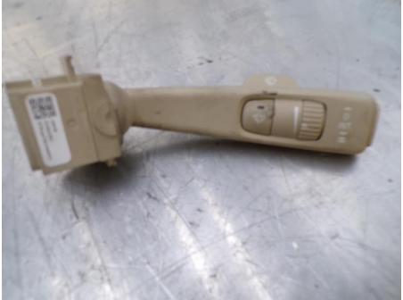 107012506-0d9c427f-e027-4e7a-8cee-3f1f4f7fe97a-Piece-Commodo-dessuie-glaces-VOLVO-b229df13c951ce3b5f1cb18da4fe7175e4d02c1cb5c5574b249a322fa440d8bd_m.JPG