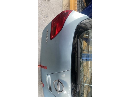 107040745-a5127282-52f1-4adc-815f-d8715c366d53-Hayon-arriere-13372624-OPEL-ASTRA-J-PHASE-1-63aabd46a270757ef481a1520015f1d4cb72f66df672b69b4a308e2c82b957ec_m.jpg