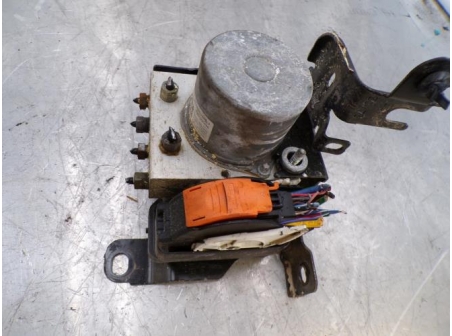 106082624-bf1a3121-b15d-4a9c-a24e-8769813e602b-Piece-106082624-Bloc-ABS-1680769280-CITROEN-BERLINGO-3-M-15-BLUE-HDI-16V-TURBO-a7010a691b0f46c9f7ab829726f3189119fc4c77e3af6431fa66e5998d5cc126_m.JPG