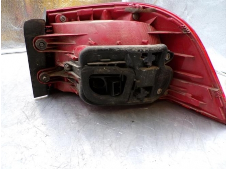 106083610-7bce6b44-1848-48ae-bf11-71f5ead0fa37-Piece-106083610-Feu-arriere-principal-gauche-3AF945095E-VOLKSWAGEN-PASSAT-6-BREAK-16-TDI-16V-TURBO-0f0ce0c2b039ddda1f881f7367495198b58221380df5afb115a629a6e9bf85bf_m.JPG