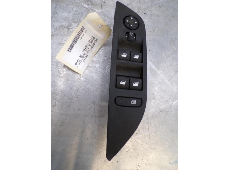 106323072-ab628a3d-29d4-4076-a60e-e1d64f2570f4-Piece-106323072-Interrupteur-de-leve-vitre-avant-gauche-PEUGEOT-2008-2-12-PURETECH-12V-TURBO-1da4d056967244cbbecaa9af43b6423863768cd909318b5d378ab56f8a3ff3ba_m.JPG