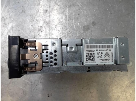 107233901-60db5b04-40df-4c2a-a175-6531da16f96b-Piece-107233901-Autoradio-dorigine-PEUGEOT-207-PHASE-2-16-HDI-16V-TURBO-c945f8feefe467db7be4fd2fc638cf72775e29ad83545824974575e6cbbe178a_m.jpg