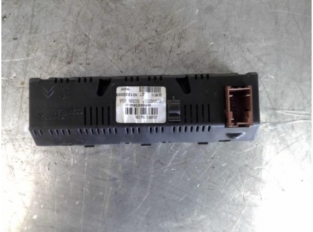 106817576-b9c50c8e-a56d-48c2-884a-505a6e7bfbce-Piece-106817576-Afficheur-9821851780-PEUGEOT-207-PHASE-2-16-HDI-16V-TURBO-26f02dbf9865733ddfdecc925f5c27ea365a0cb83c40b509302eb3239759b649_m.jpg