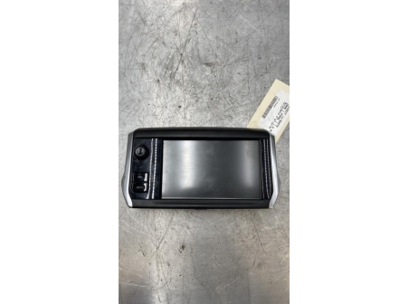 107249046-f9d43129-4c91-4bcf-9787-648a9266b9e9-Piece-Autoradio-dorigine-PEUGEOT-2008-1-PHASE-1-ef9e934bd05086b90d1936130be0aae06fe19643624931e86fd83b1d8bfe47d5_m.jpg