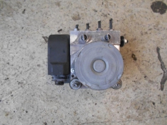Piece-Bloc-ABS-(freins-anti-blocage)-PEUGEOT-3008-Access-Diesel-e169609fe2cb8047b6aa14a1f93d14082c6266c8d929d3f93d8a557247ffdf3b.JPG