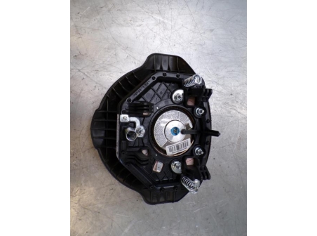 107365646-6cf6320a-024e-4624-a52e-3d5fcf4eec11-Piece-Air-bag-conducteur-PEUGEOT-c48d0c01ccb745ccffee6f111bc70701dd51729fd4a102ab29ed5f876ddb92f4_m.JPG