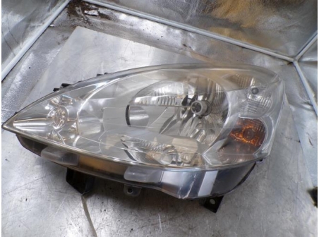105632993-dd1d67e8-c350-4cc5-a957-f712450913f4-Piece-105632993-Optique-avant-principal-gauche-6208K4-PEUGEOT-PARTNER-Diesel-b07fbaf78487fa9218bcb41b8d45d511c1a6f54748ac07d233d01fcb32522c4f_m.JPG