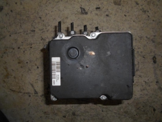 Piece-Bloc-ABS-(freins-anti-blocage)-PEUGEOT-3008-Access-Diesel-e169609fe2cb8047b6aa14a1f93d14082c6266c8d929d3f93d8a557247ffdf3b.JPG 2