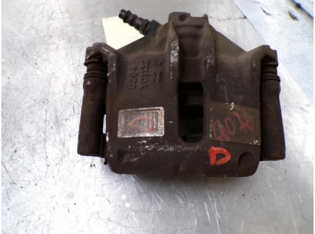 107368788-a1dc1601-01d5-4feb-9254-e34aba1e9e47-Piece-107368788-Etrier-avant-droit-PEUGEOT-2008-1-PHASE-1-16-BLUE-HDI-8V-TURBO-e100fc5f3b46e6961ba5ea0717485d739299b4d9923bb61194d52483cec6a59c_m.JPG