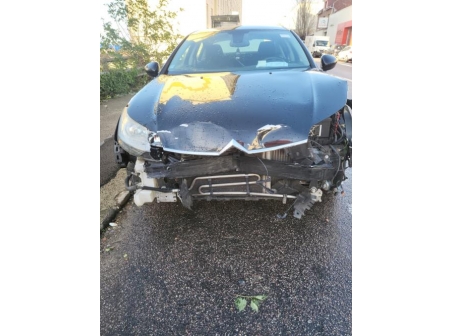 Vehicule-CITROEN-C5%202-2012-2501919dddc0b4a45cb96f7662b358f29671ae7d671c3143350d5a36c785d440_m.jpg