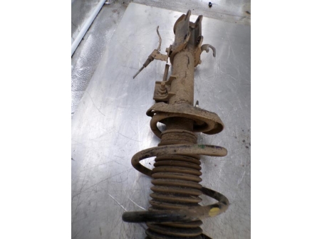 106081545-b2ba8f33-7c6b-4e66-94eb-de366de312dc-Piece-106081545-Amortisseur-avant-gauche-54650Q0KA0-HYUNDAI-BAYON-10-GDI-12V-TURBO-HYBRID-8a42b6e10b8dd78dfad3bc7d394875b8145e7b38bc4b614610183f2b38abaedc_m.JPG