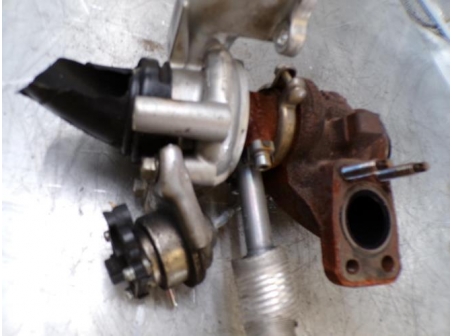 107407587-fbad3180-f2e8-4e3c-8159-1944292fcc5e-Piece-Turbo-603184bfdb54c97473513111e07514ad7a140319733cf6fdd5da5e7524d0a523_m.JPG