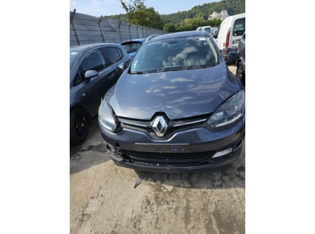 Vehicule-RENAULT-MEGANE%203%20PHASE%203%20BREAK-2015-e28c1652cebf44a2beee6994765caaa800c2269f114e0d9dfe1ec5e60bcbc423_m.jpg