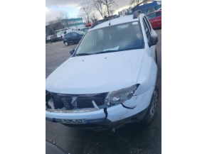 Vehicule-DACIA-DUSTER%201%20PHASE%201-2011-1f27c2c327340dba4101498b9960b941d549036bb9641f9b601b05ab791438d7_m.jpg
