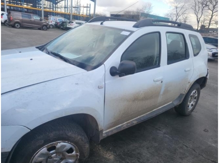 Vehicule-DACIA-DUSTER%201%20PHASE%201-2011-5721ab8c6904e94a42f31c36aac4067f9c7ce1292486218ba61742f51ca3ed7d_m.jpg