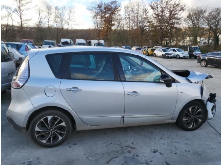 Vehicule-RENAULT-SCENIC%203%20PHASE%203-2015-3ab465d23169bf13754a8a6da09854eb29fd600a3d2bec7d4aae111558c2fa1a_m.jpg