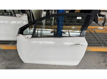 107392165-914f9233-a9b3-404e-a28e-e2a635edd5c5-Piece-Porte-avant-gauche-9805822580-PEUGEOT-208-1-PHASE-1-5ff9c78b067cb9db0b6bb4d2399ac388330344f66ab45d658de83d6767d72a7c_m.jpg