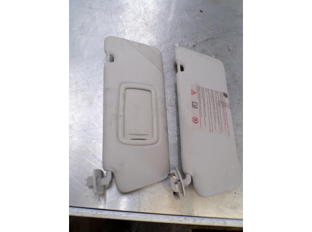 107390253-c989e33f-a039-4508-90f6-63cb038d9a09-Piece-107390253-Pare-soleil-964004114R-RENAULT-LAGUNA-3-PHASE-1-COUPE-20-DCI-16V-TURBO-ac23233e963535a6c2fe28a9298fbfb5596e2b5f5d88ad4369a802ae565f0dac_m.JPG