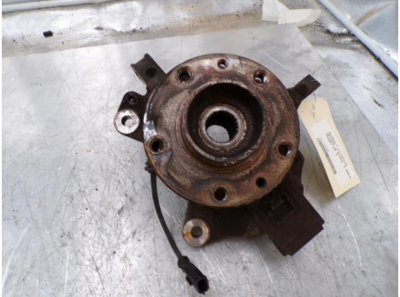 107412235-25f34c89-d86a-4b63-9fed-81ba07433816-Piece-107412235-Moyeu-avant-gauche-RENAULT-MEGANE-3-PHASE-3-BREAK-12i-16V-TURBO-TCE-115-924e7e1b4013101bcbab24a4a92b2adf4d6bba1695eb55aa9832b955334e0ee4_m.JPG