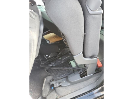 Vehicule-PEUGEOT-5008%201%20PHASE%202-2016-679fc96a9109287c54bb4f246ce5c66678444098f7cf6c49626251653f0ba1c3_m.jpg
