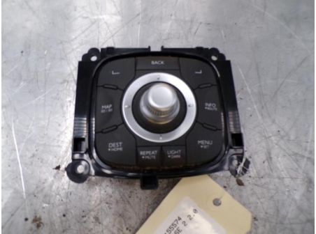 106125595-b21f87d1-a200-40db-87f5-5362772cc903-Piece-106125595-Commande-GPS-RENAULT-LAGUNA-3-PHASE-2-20-DCI-16V-TURBO-f9008e950b3402600dc3901a85cd4f9eb1f47cf100e2b3858ac45be0acf97502_m.JPG