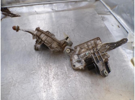 107398497-438cbeef-70db-41a6-bcfc-f4fc9a3c10fc-Piece-107398497-Moteur-essuie-glace-avant-288106583R-RENAULT-SCENIC-3-PHASE-3-15-DCI-8V-TURBO-463c2f37f36ad82027417e3a4952cc589636c278de6b40729017f4defb3397b8_m.JPG
