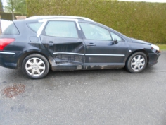 Vehicule-PEUGEOT-407-BERLINE-SW-407-SW-PHASE-1-2-2006-615fb25ccee14c208f3003e710743153a341e00ffac47cd3fb2a759bc6535a22.JPG 2