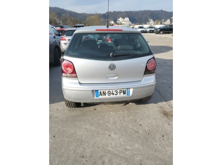 Vehicule-VOLKSWAGEN-POLO%204%20PHASE%202-2009-8045cb264892aacf7add4153d19737494a0562918cd34499806e484555ea4c10_o.jpg
