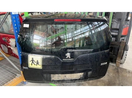 107393724-e3efd2f8-de95-4dd6-a3a9-02f9710170f0-Hayon-arriere-8701CP-PEUGEOT-5008-1-PHASE-2-33d39e23779f6951f2525f7dbf55d3c92c4d01ec11a95cab005803631b4b1e6d_m.jpg