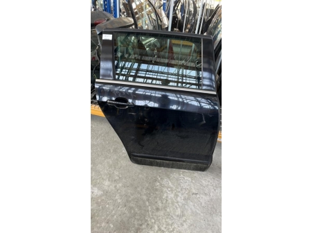 107393730-61a663a7-e883-49e8-a7dc-ad4754bbff3e-Piece-Porte-arriere-droit-9008X9-PEUGEOT-5008-1-PHASE-2-ca5d9e18c4c2f565d7e723fb7b109b8c09fa1f4120f0b1256fba78185991370c_m.jpg
