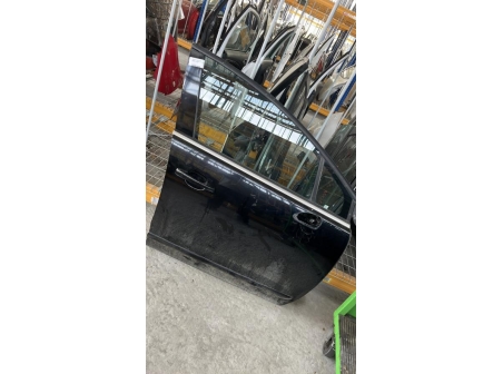107393732-544e6706-4def-473b-a6d9-2d654df74030-Piece-Porte-avant-droit-9004AV-PEUGEOT-5008-1-PHASE-2-dd80ec7220c73649fd146f46f33ec1e5e11f3d13cb8a424b48ba98d1b1f92420_m.jpg