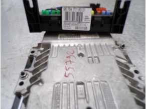 107561525-95c35be8-5ba1-460b-915b-7c80b709d17a-Piece-Kit-de-demarrage-PEUGEOT-5008-1-PHASE-2-16-HDI-8V-TURBO-f498bbfb9f0c03b2e5e4dec923ef3660a5ab2a31970681716a3a69f87a5b0347_m.JPG 2