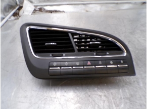 107561985-3267701a-5189-4249-9d08-05e6afa47b00-Piece-Commande-de-fermeture-centralisee-PEUGEOT-a0652bb0ad3f7e1c3f3366ec0b3263d79e6b4249617a4232272208741200c48c_m.JPG
