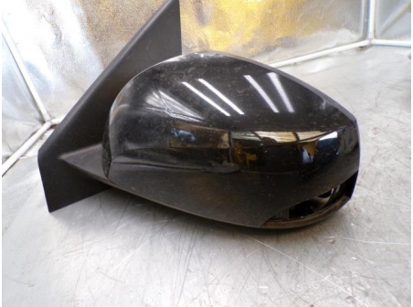 106125602-5af2badc-6224-4b87-b217-a72b206fa32a-Piece-106125602-Retroviseur-gauche-963020140R-RENAULT-LAGUNA-3-PHASE-2-20-DCI-16V-TURBO-a9b7ff006f6c5c0b81374a1094ddbda5efa95a52e653bbc97d53d9c626cebeae_m.JPG